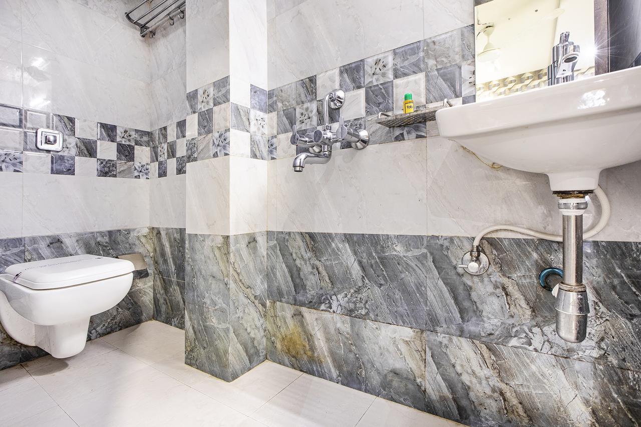 Hygienic Hotel Liberty Plaza Mumbai Exterior foto